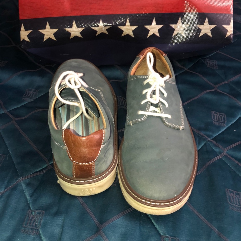 J&m men shoes 8. 1/2